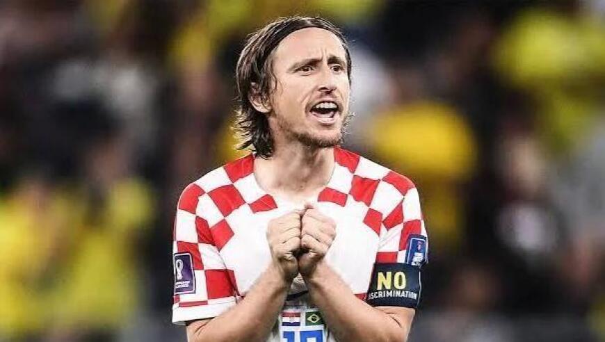 掘金约基奇豪取三双助球队连胜