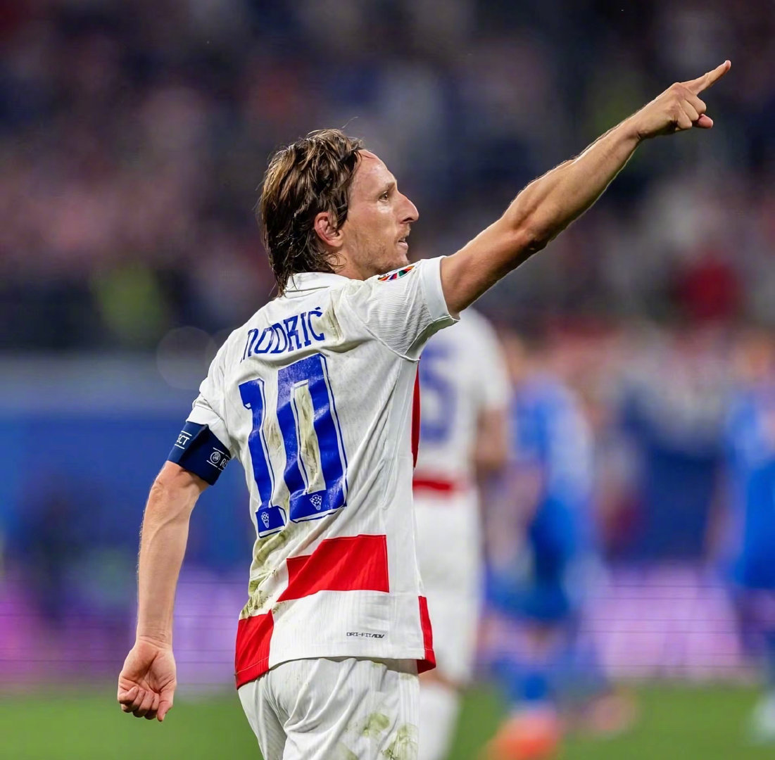 湖人危咦？马刺本赛季前10次领先15分最终战绩为9胜1负